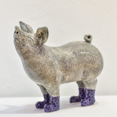 Pig in boots - Purple Spotty <br> L25xW14xH23cm <br> Ceramic <br>