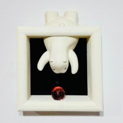 Ball Bear(Beige)_Sun Woo-Kim_ 23.5x19.5x6.5cm_Glass and PLA_2025