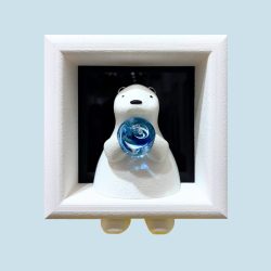 Melancholy Bear(White)<br>22x20x7cm<br>Glass and PLA<br>2026 Melancholy Bear(White)<br>22x20x7cm<br>Glass and PLA<br>2026