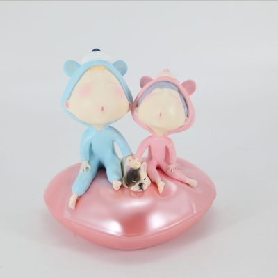 愛(粉色) <br> Love<br> PU & Fiberglass <br> 20x18x20cm <br> Edition 500 <br> 2019 愛(粉色) <br> Love<br> PU & Fiberglass <br> 20x18x20cm <br> Edition 500 <br> 2019